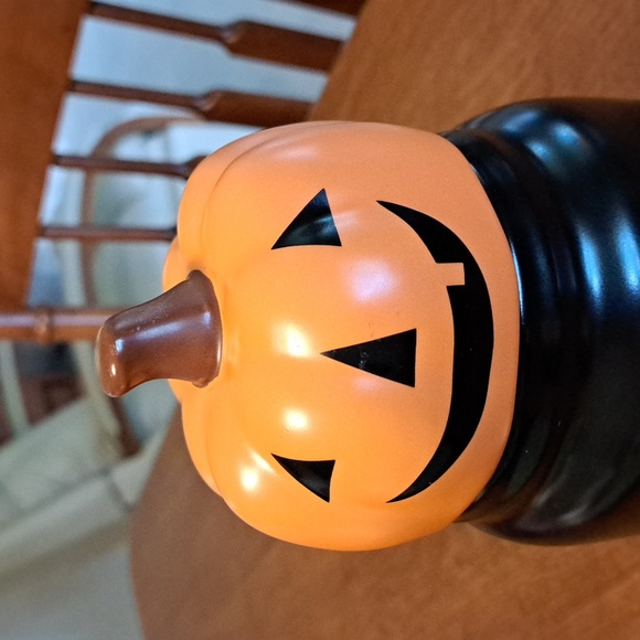 Rae Dunn Halloween pumpkin container - Picture 2 of 7